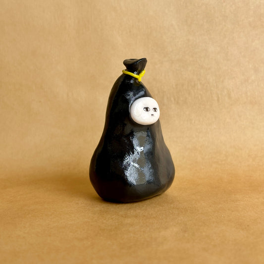 Trashé | Original Character Art Figure | Desk Buddy